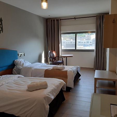 Layaali Amman Hostel Buitenkant foto