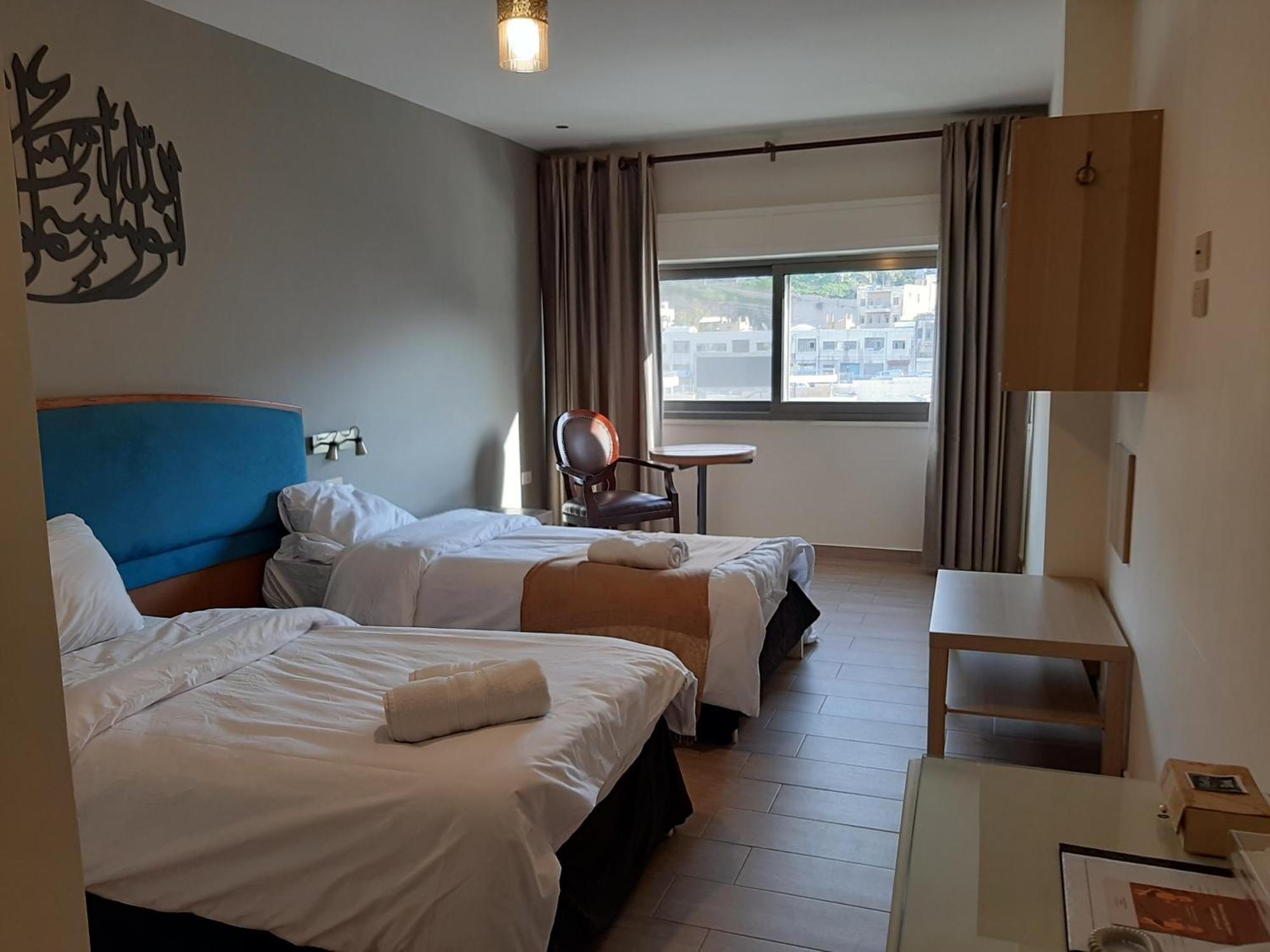 Layaali Amman Hostel Buitenkant foto